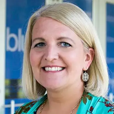Photo of Dr. Amy Spriggs